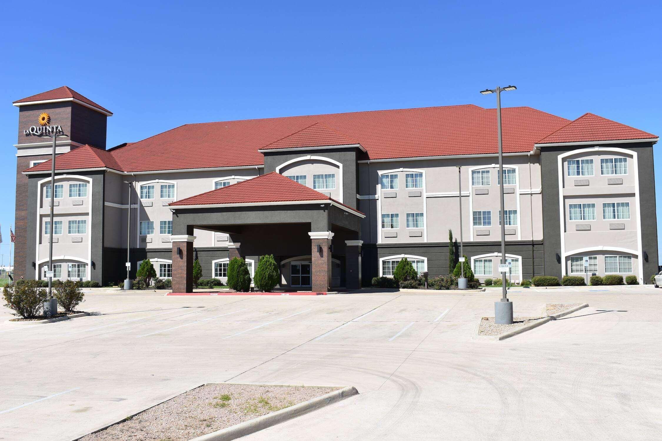 La Quinta By Wyndham Kyle - Austin South Hotel Exterior foto