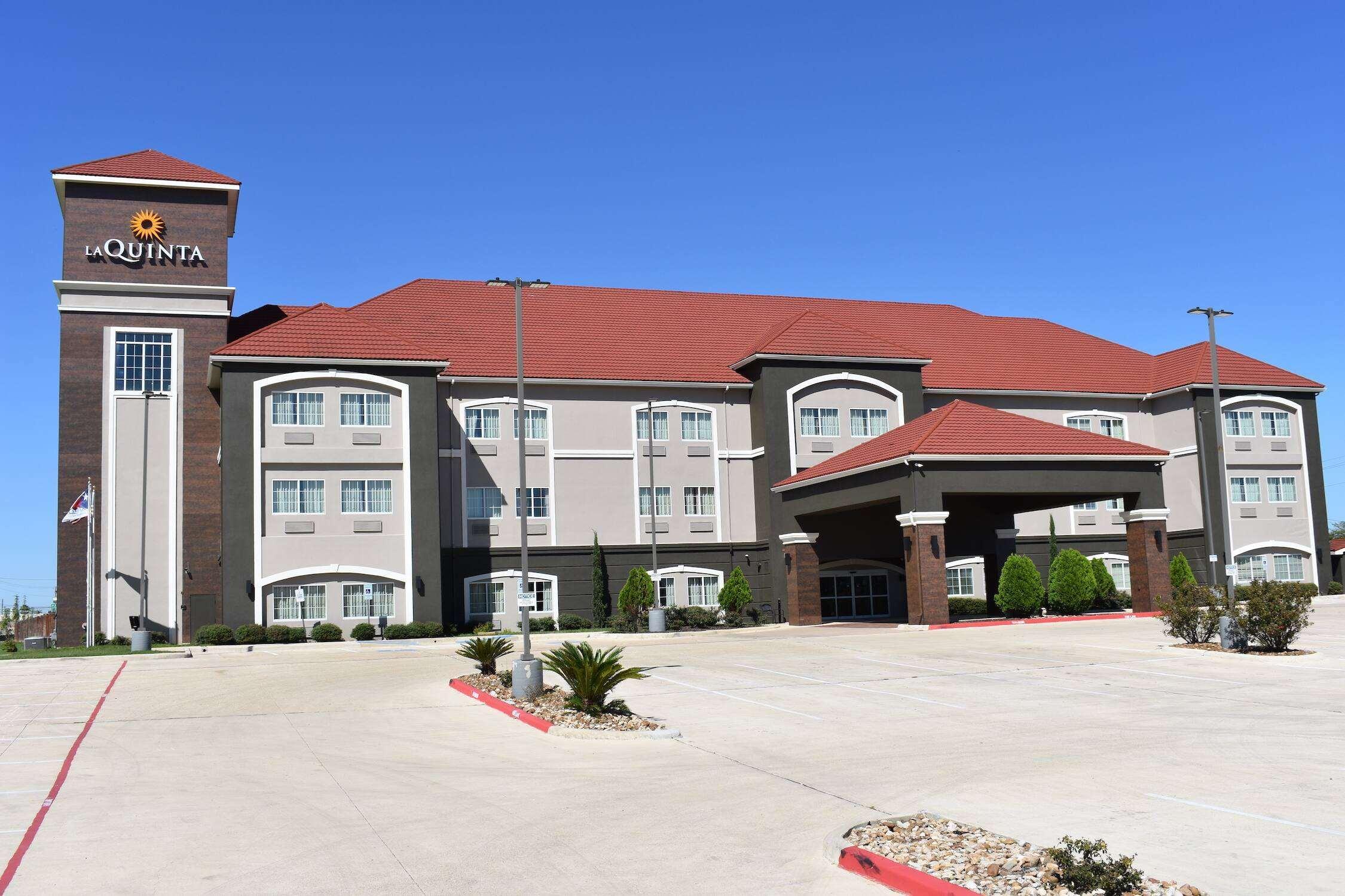 La Quinta By Wyndham Kyle - Austin South Hotel Exterior foto